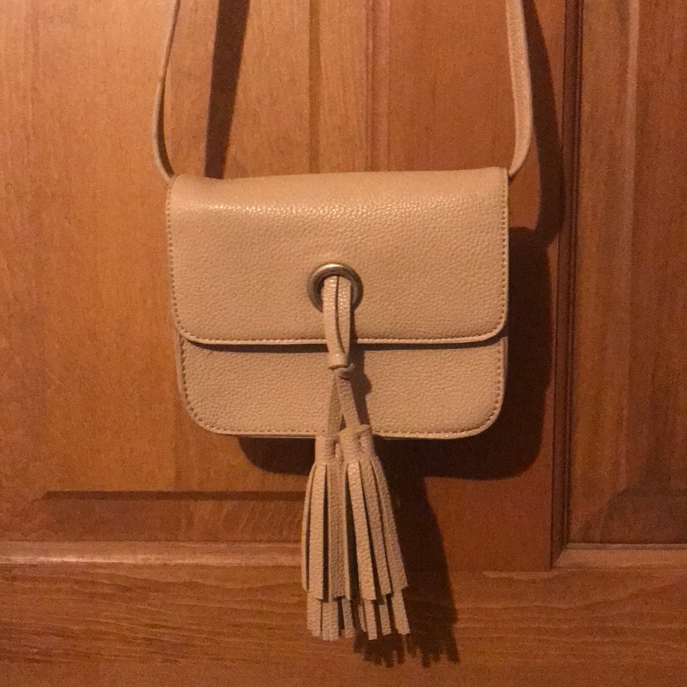 Perfect small cross body bag